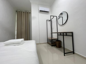 Laena Homestay